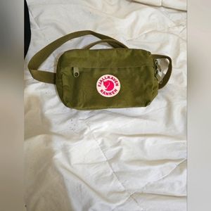 Fjallraven fanny pack 9/10 condition